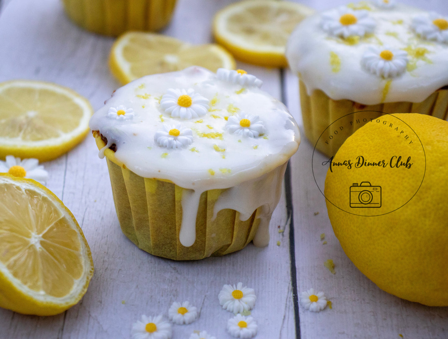 Lemon Cupcakes with a twist semi exclusive set 1