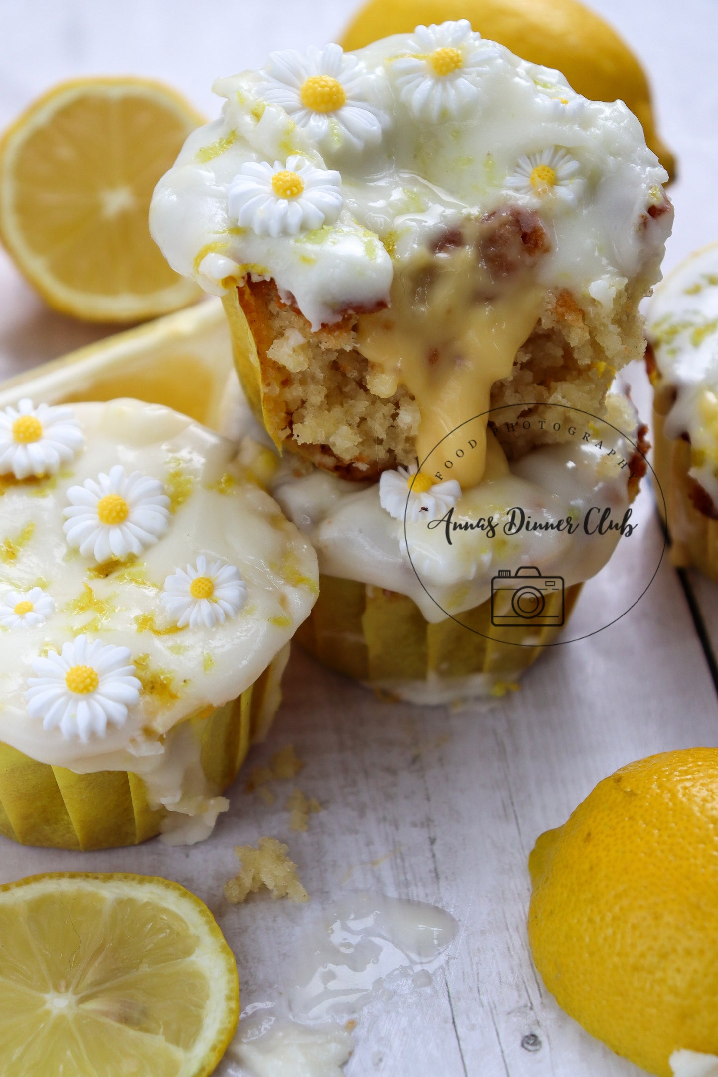 Lemon Cupcakes with a twist semi exclusive set 1