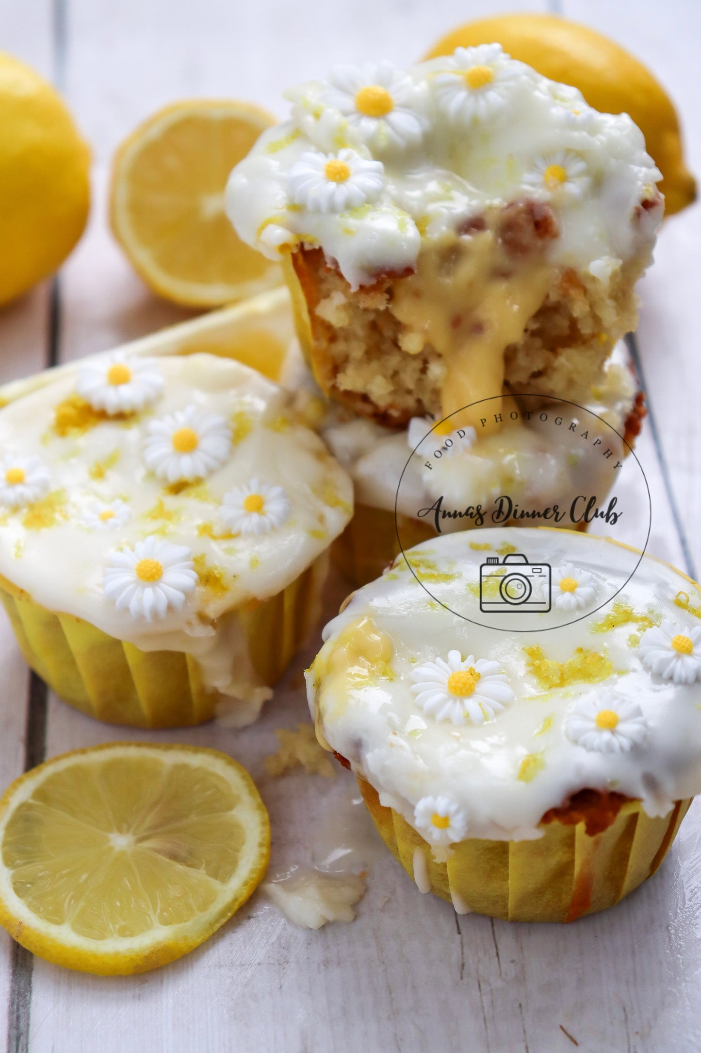 Lemon Cupcakes with a twist semi exclusive set 1