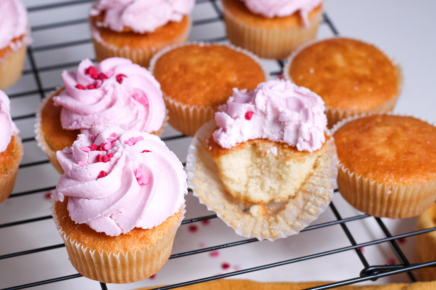 Pink Cupcakes semi exclusive set 4
