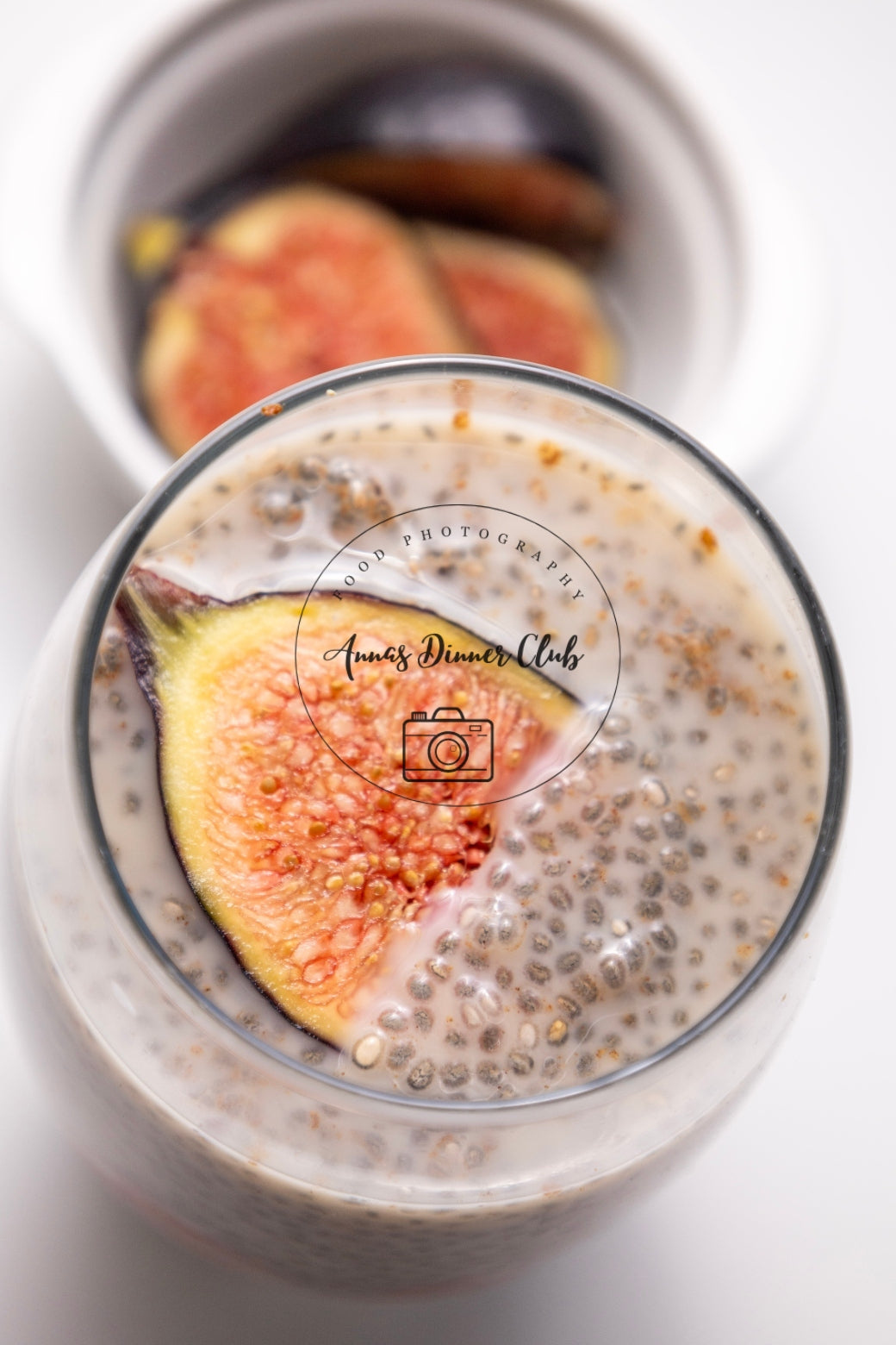 Chia pudding with figs PLR set