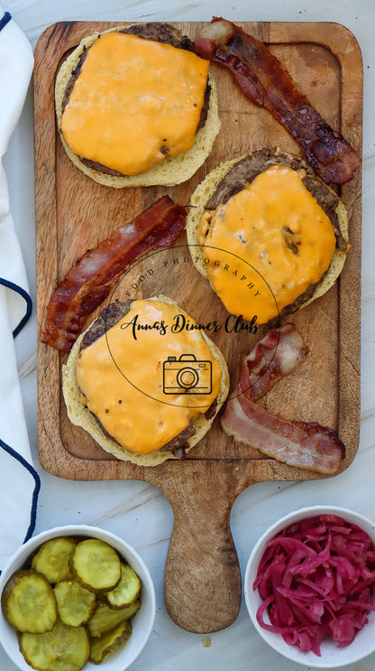 Cheeseburger with grilled bacon semi exclusive set 2