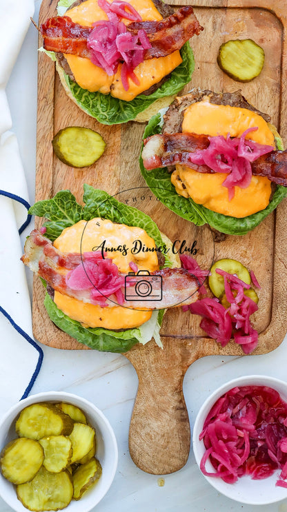 Cheeseburger with grilled bacon semi exclusive set 2
