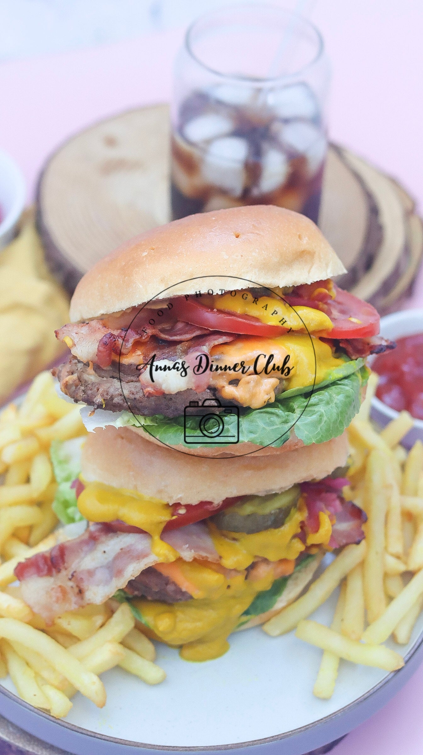 Cheeseburger with grilled bacon semi exclusive set 2