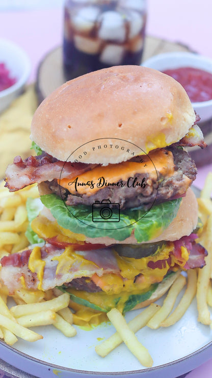 Cheeseburger with grilled bacon semi exclusive set 2