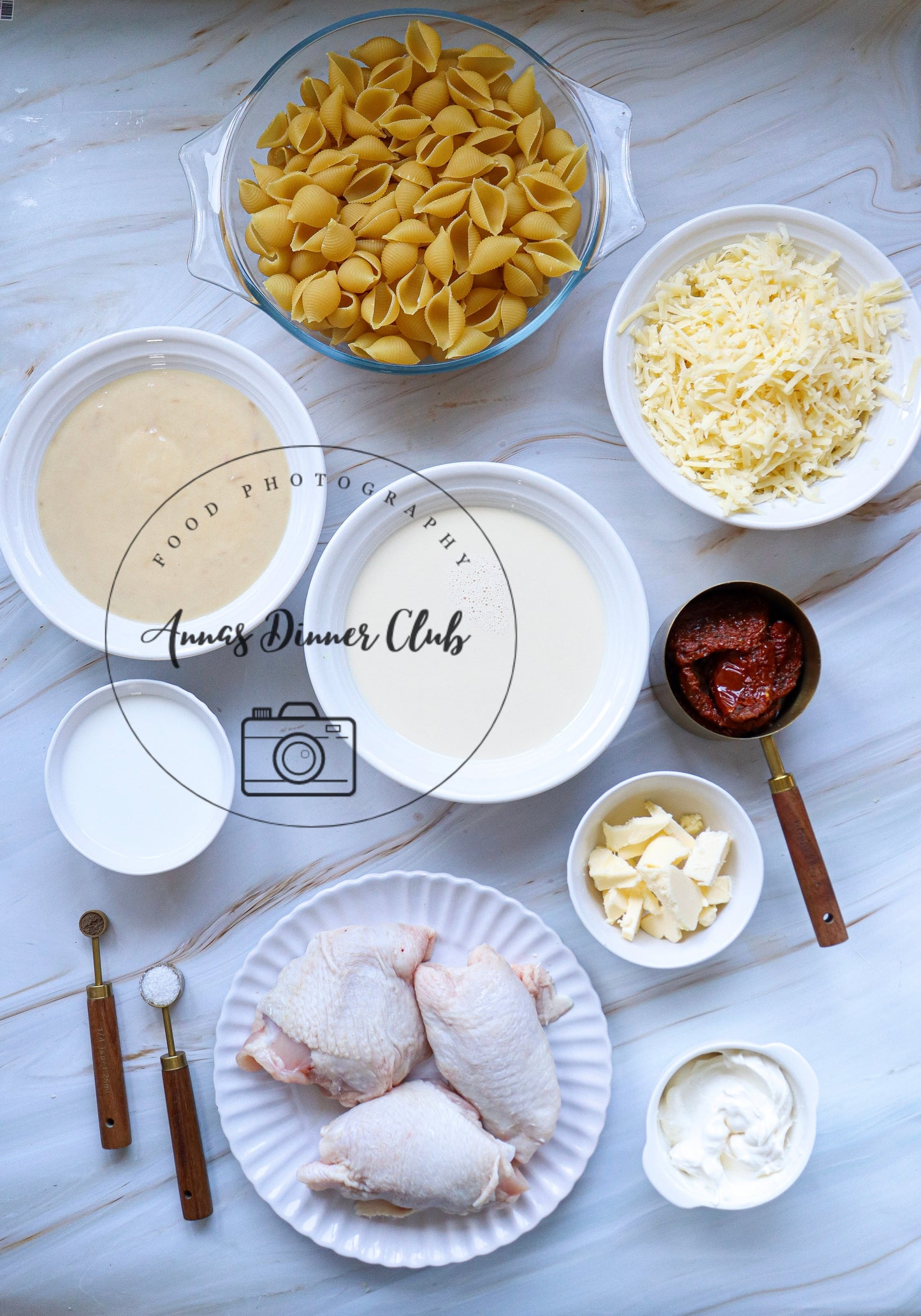 Slow Cooker Marry-Me Mac and Chicken Thighs semi exclusive set 2