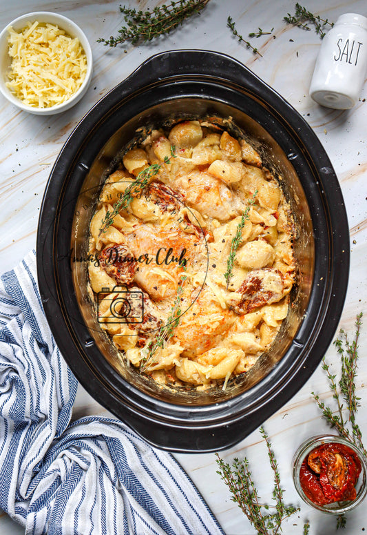 Slow Cooker Marry-Me Mac and Chicken Thighs semi exclusive set 3