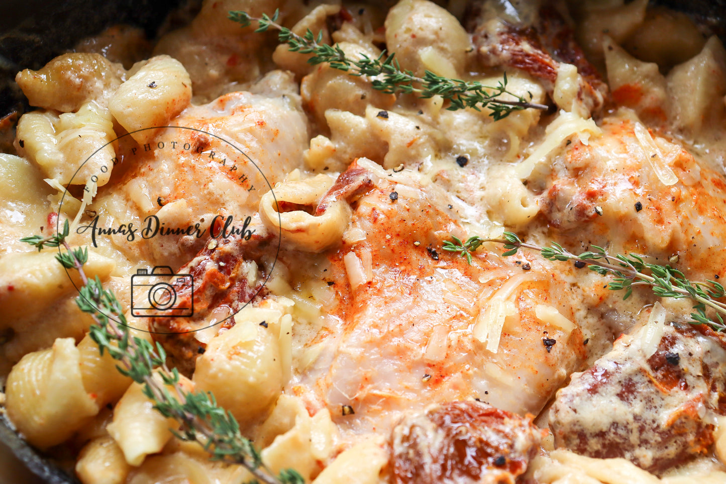 Slow Cooker Marry-Me Mac and Chicken Thighs semi exclusive set 2