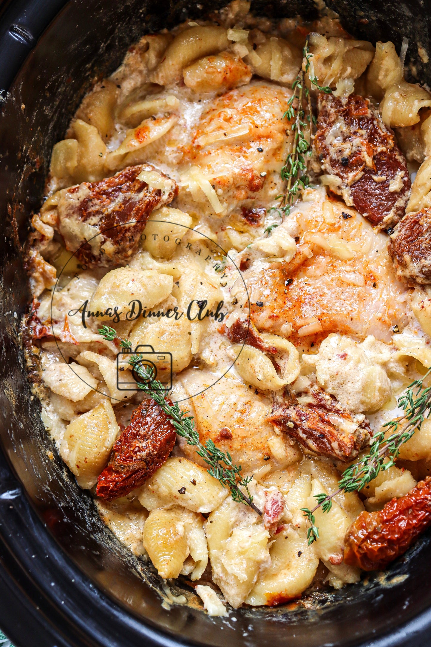 Slow Cooker Marry-Me Mac and Chicken Thighs semi exclusive set 2