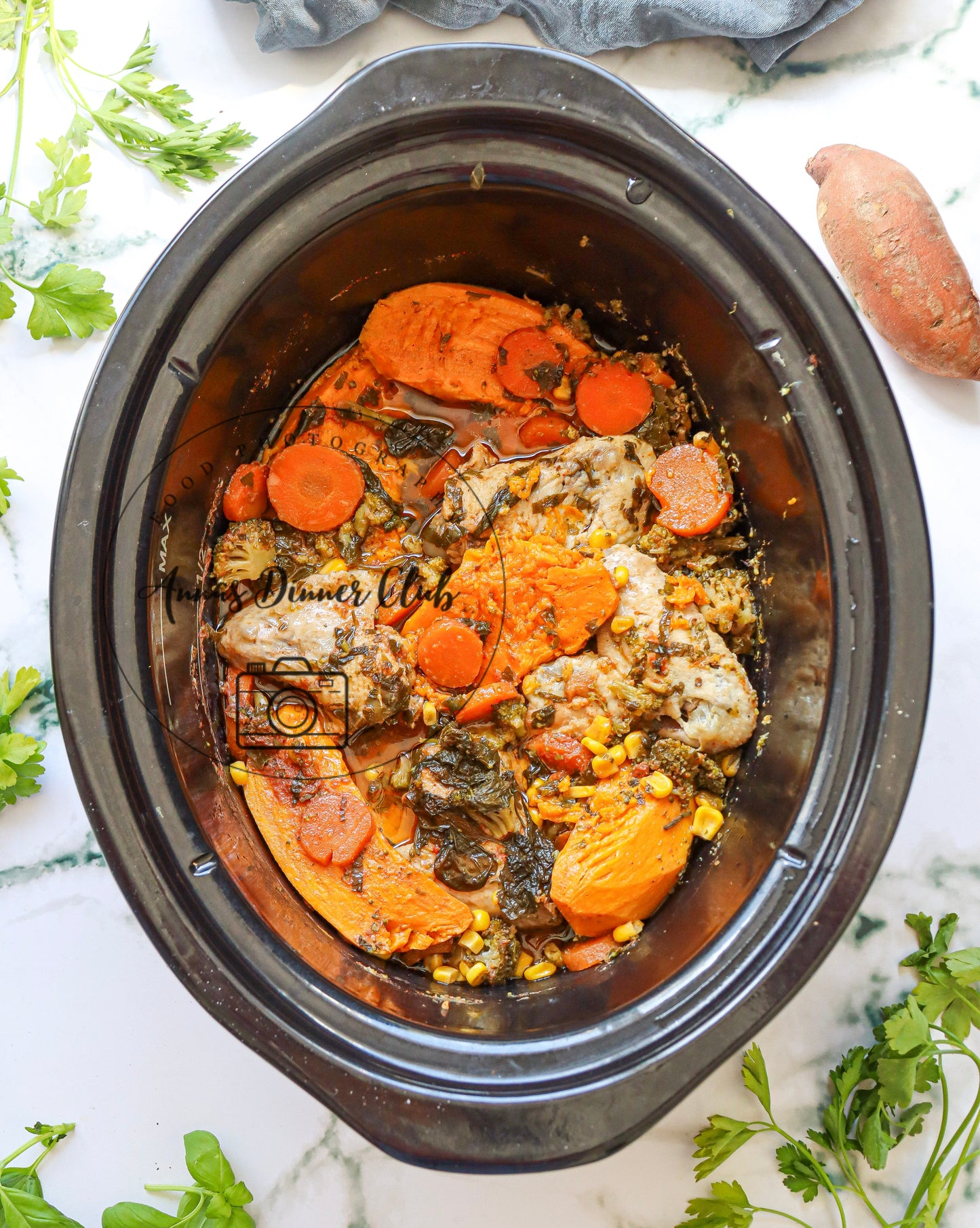 Slow Cooker Honey Garlic Chicken and Veggies - exclusive set