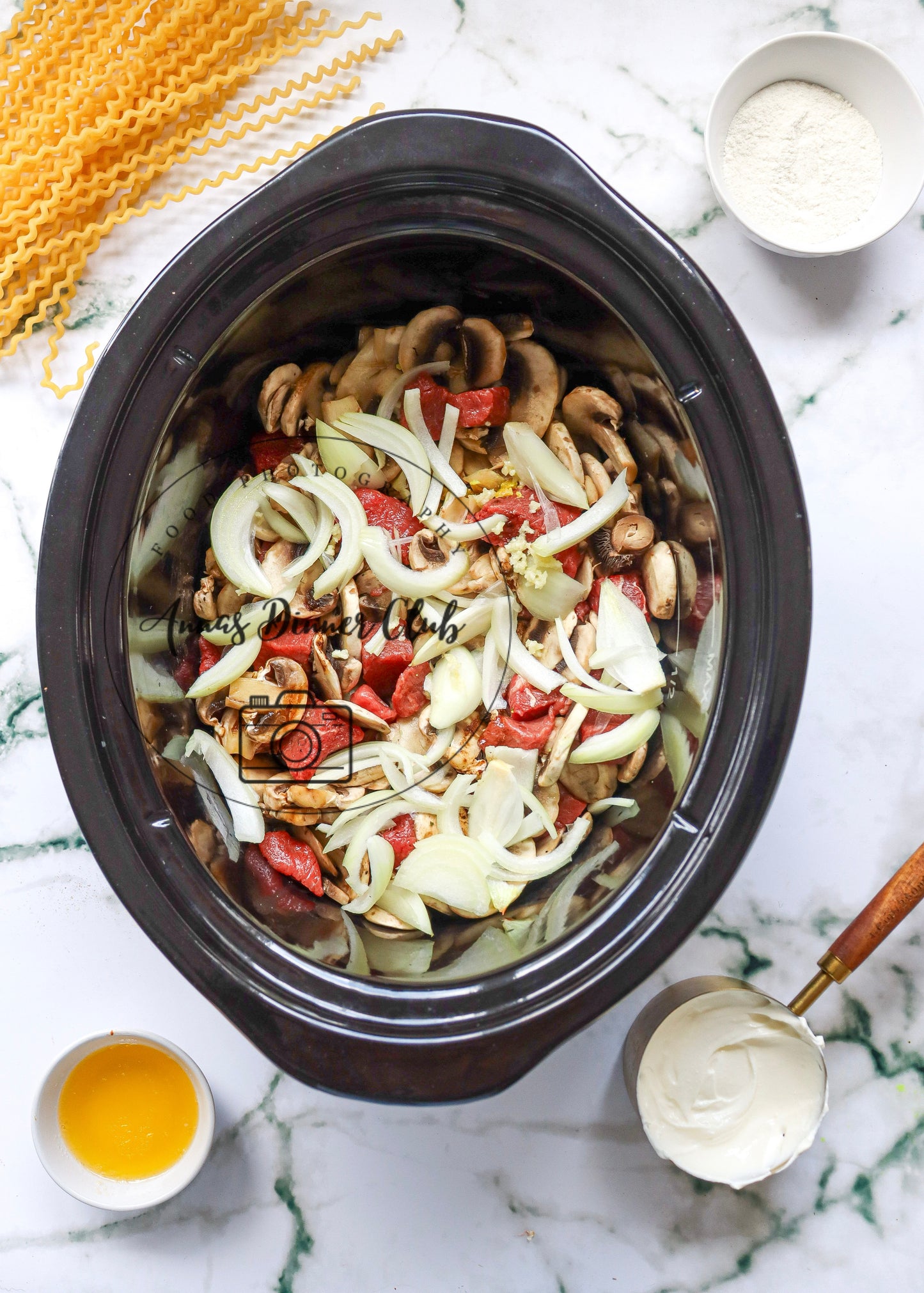 Slow cooker Beef Stroganoff  - exclusive set