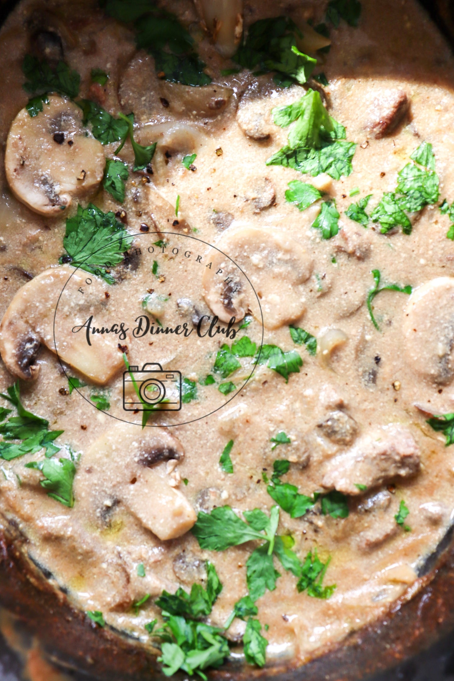 Slow cooker Beef Stroganoff  - exclusive set