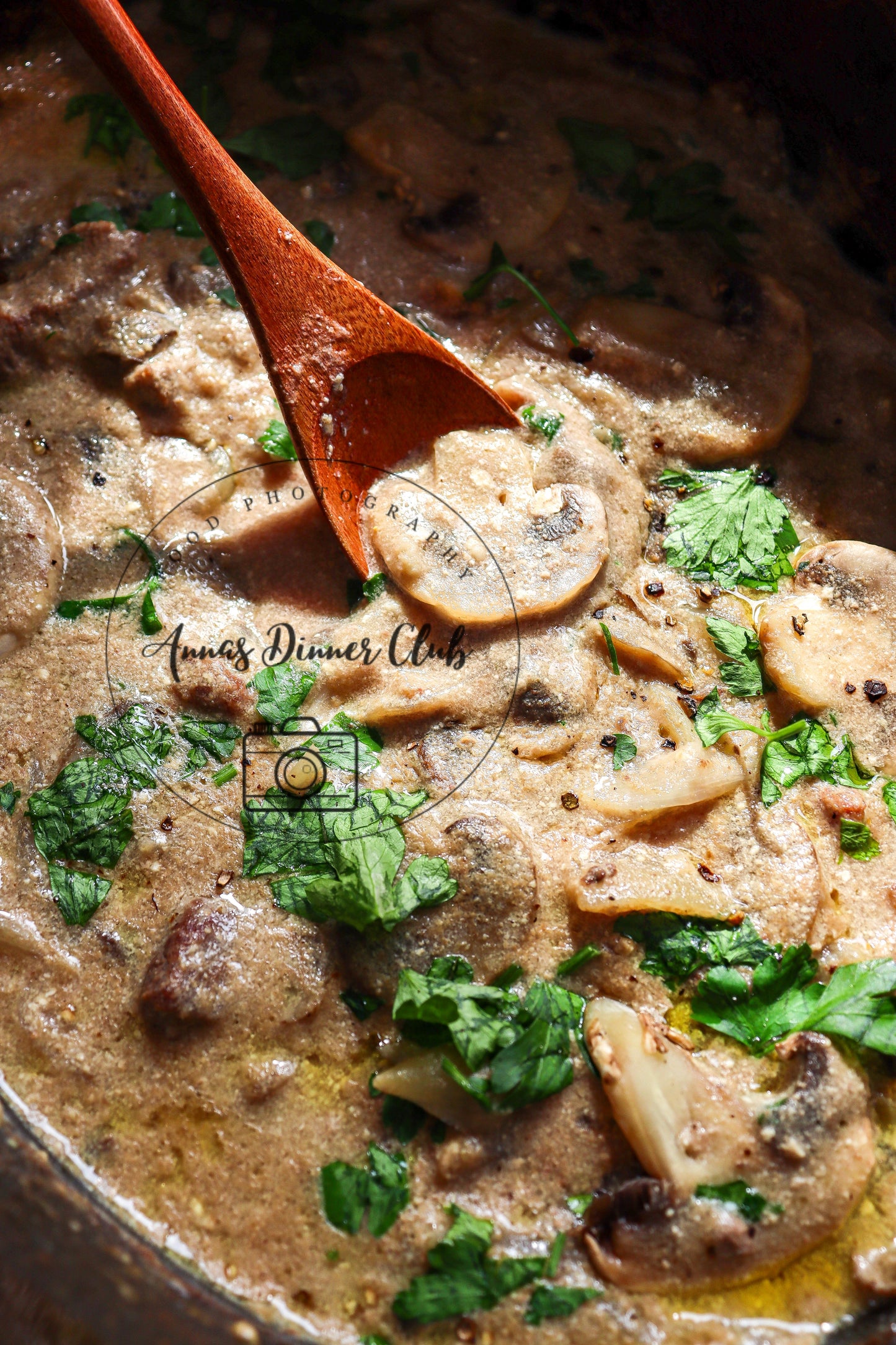 Slow cooker Beef Stroganoff  - exclusive set