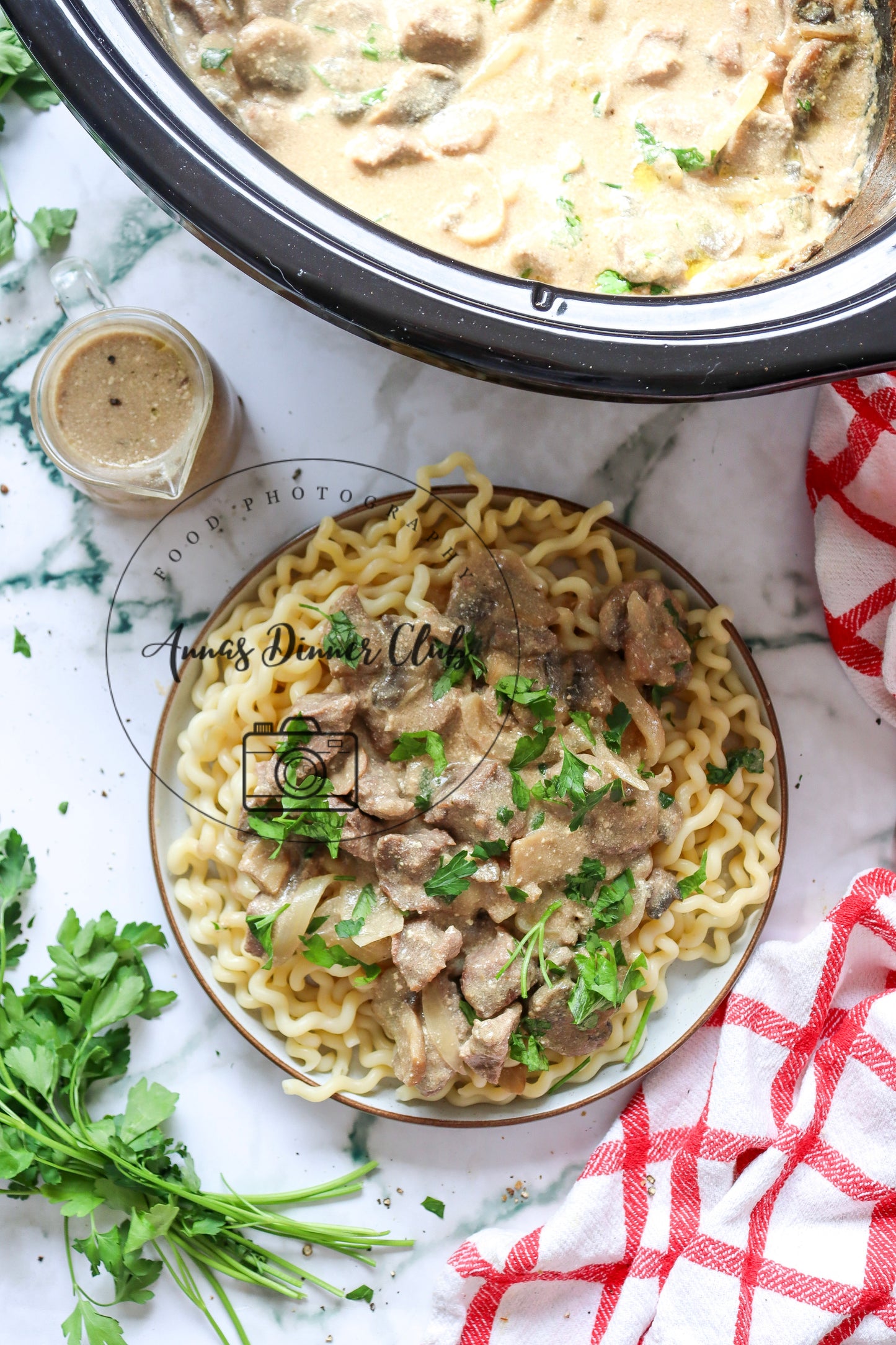 Slow cooker Beef Stroganoff  - exclusive set