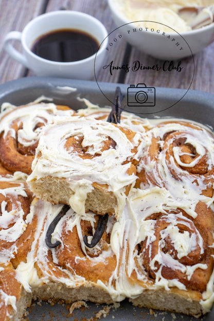 Vanilla Cinnamon rolls exclusive set 4