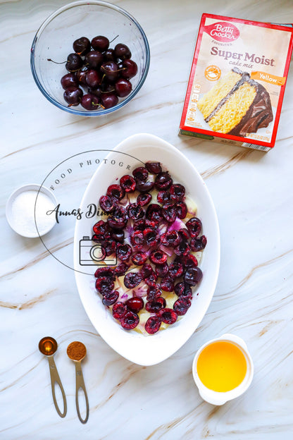 Pineapple and cherry dump cake - exclusive set