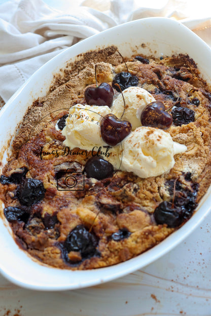 Pineapple and cherry dump cake - exclusive set
