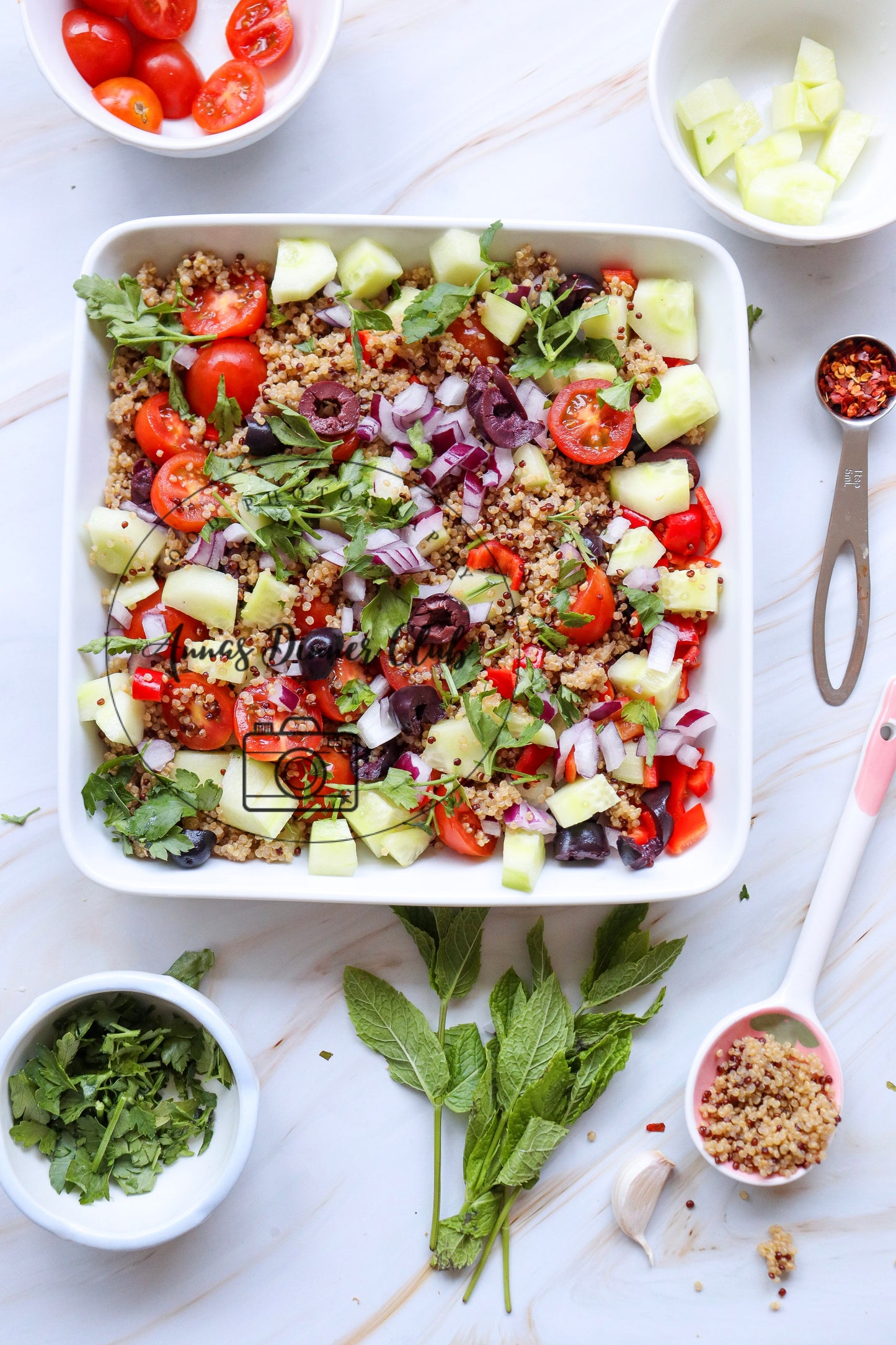 Mediterranean quinoa salad- exclusive set