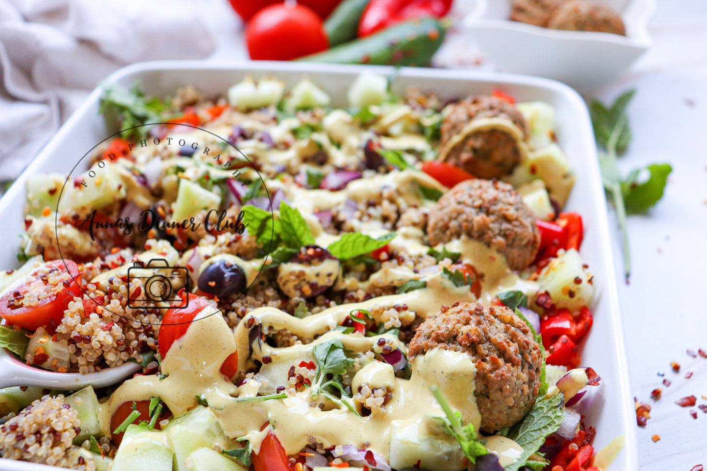 Mediterranean quinoa salad- exclusive set