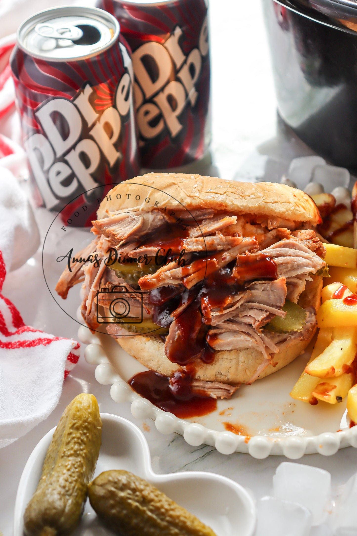 Dr Pepper Pulled Pork Burgers (Slow Cooker)- exclusive set