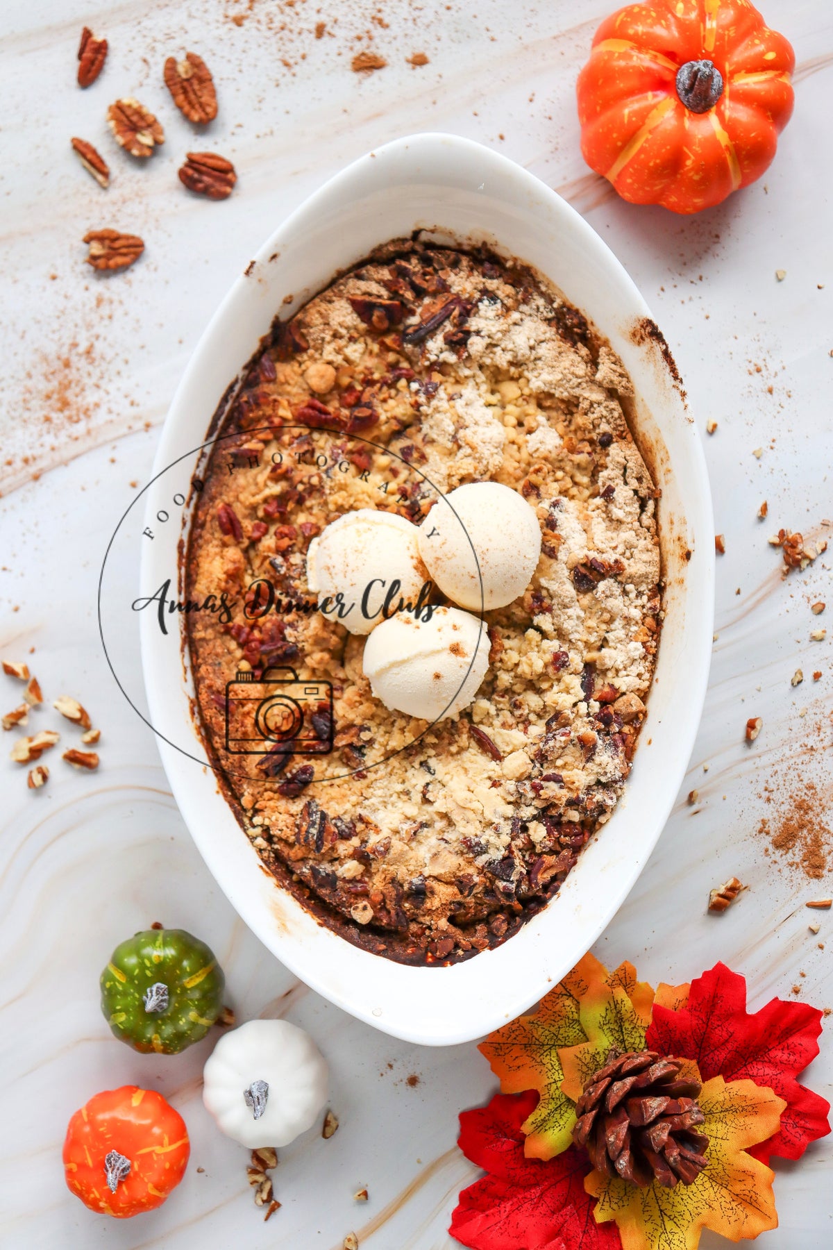 Pumpkin Cheesecake dump cake - exclusive set