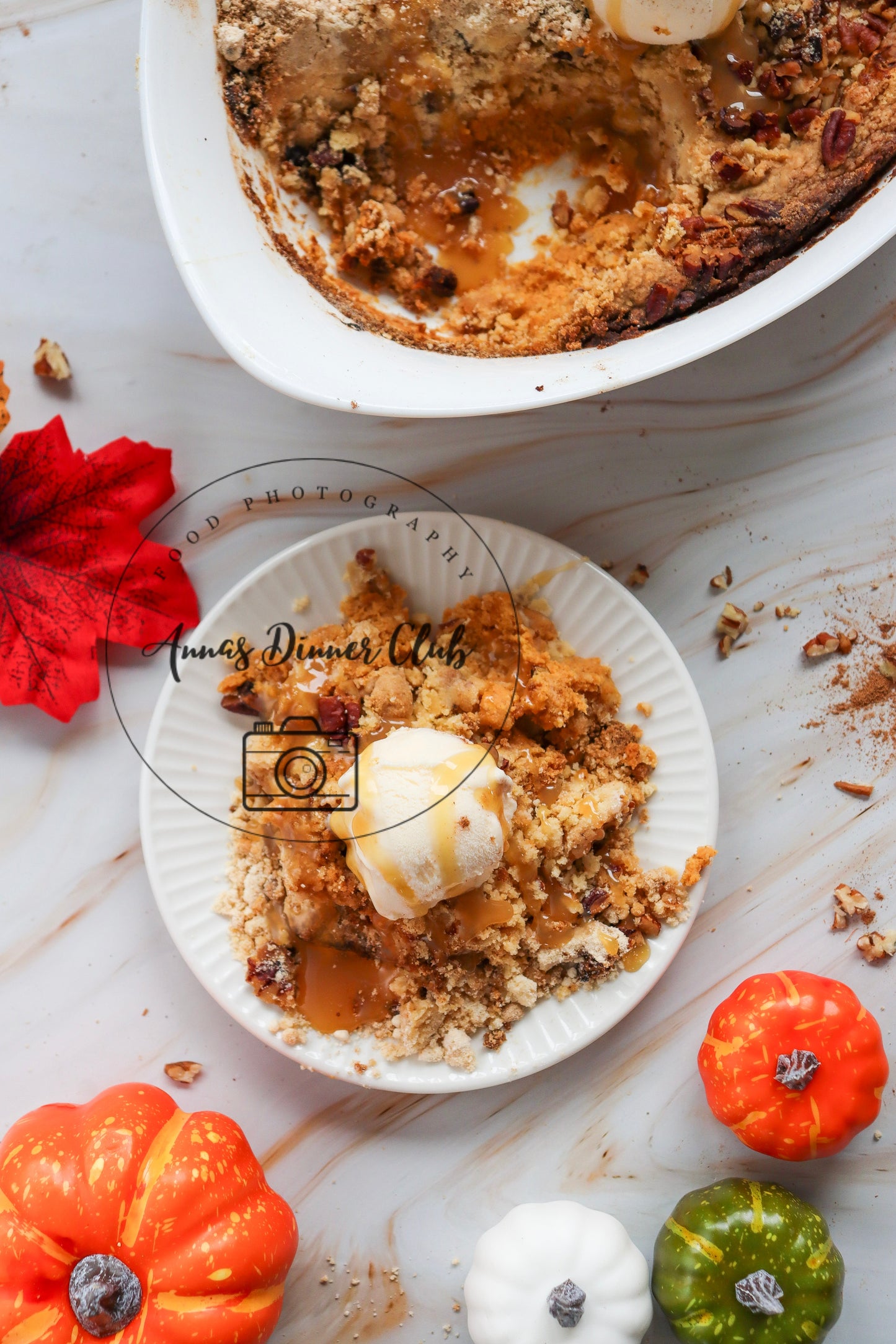 Pumpkin Cheesecake dump cake - exclusive set