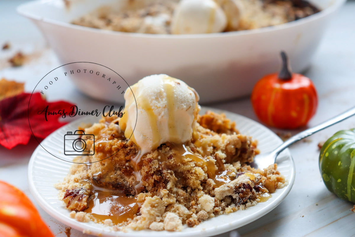 Pumpkin Cheesecake dump cake - exclusive set