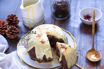 Christmas pudding with saffron sauce  - exclusive set