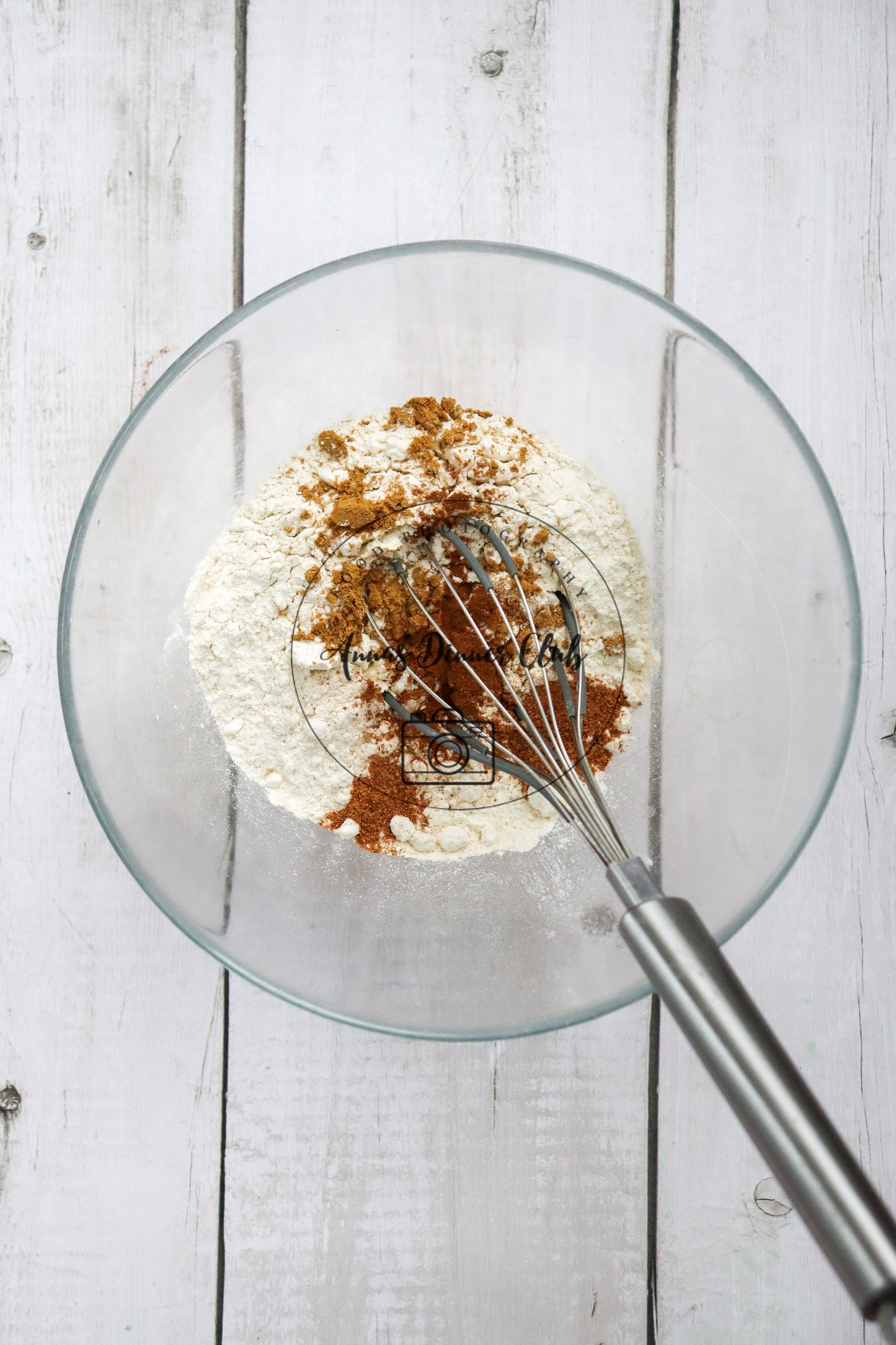 Grinch Bundt Cake - exclusive set