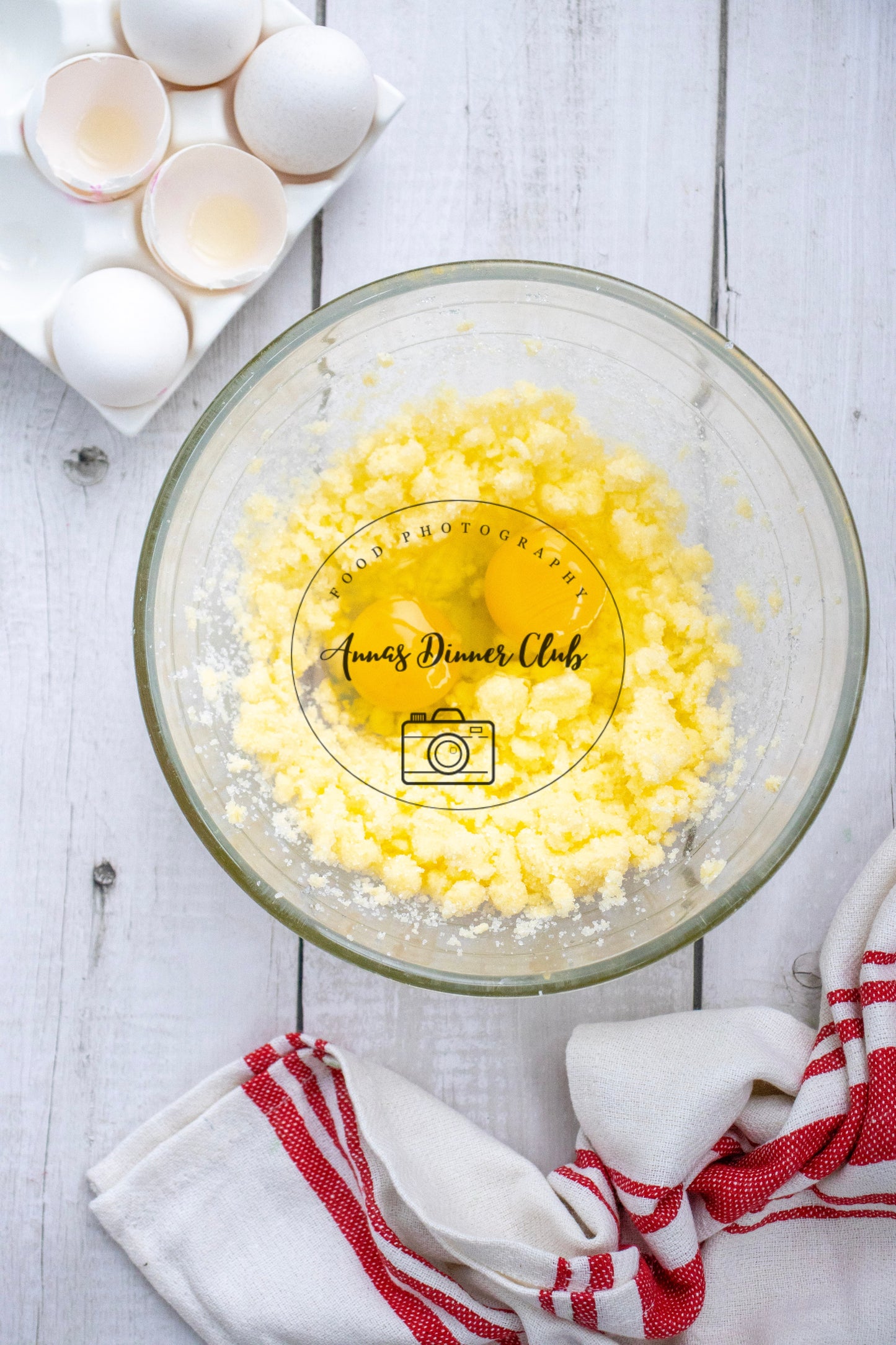 Grinch Bundt Cake - exclusive set