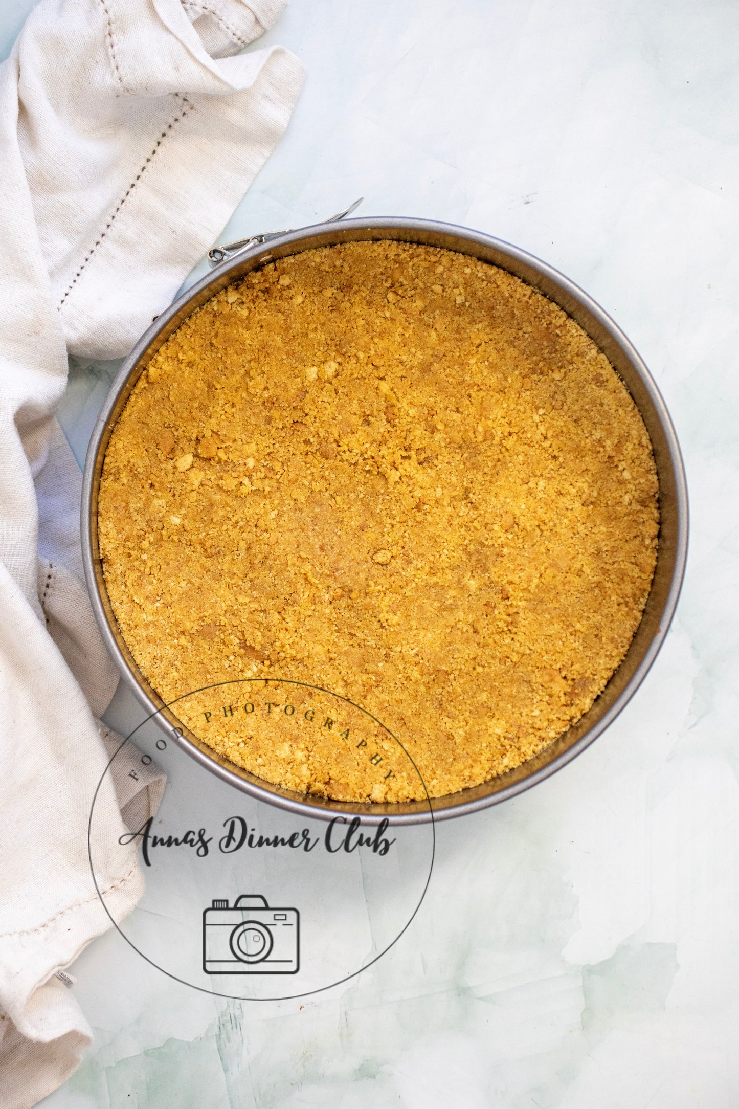 Peppermint Cheesecake with chocolate drizzle - exclusive set