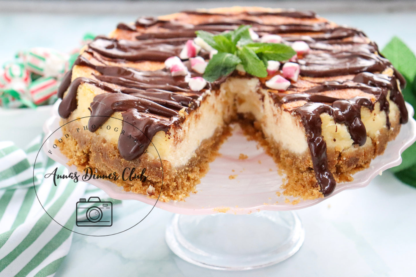 Peppermint Cheesecake with chocolate drizzle - exclusive set