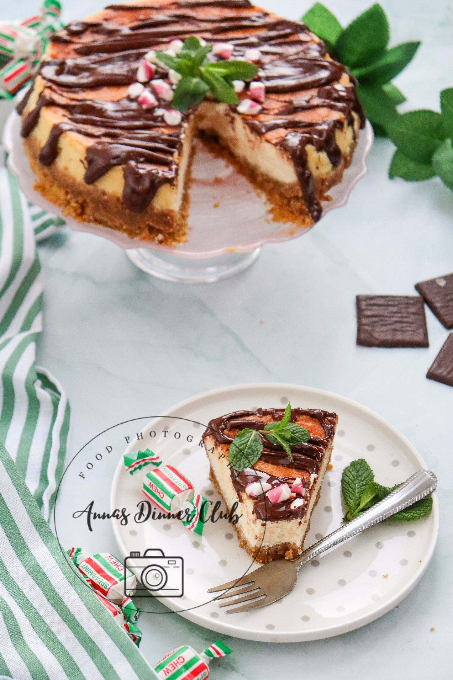 Peppermint Cheesecake with chocolate drizzle - exclusive set