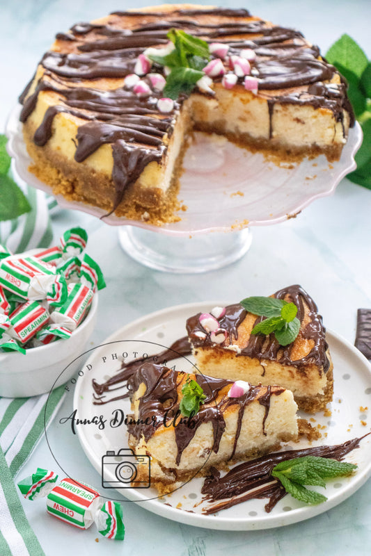 Peppermint Cheesecake with chocolate drizzle - exclusive set