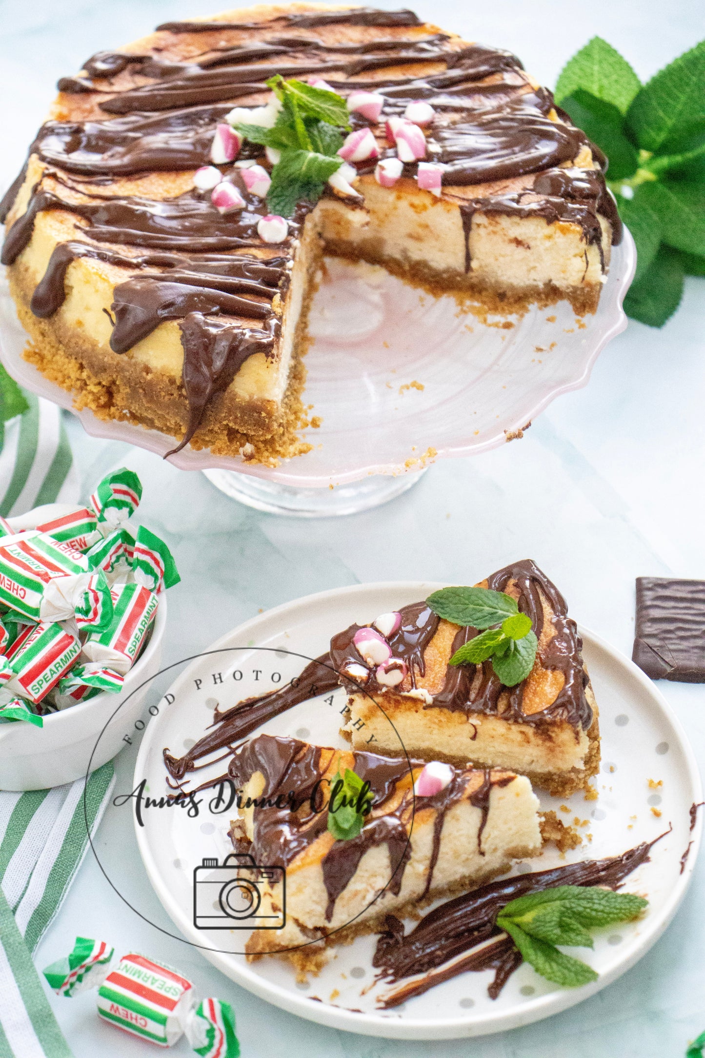 Peppermint Cheesecake with chocolate drizzle - exclusive set