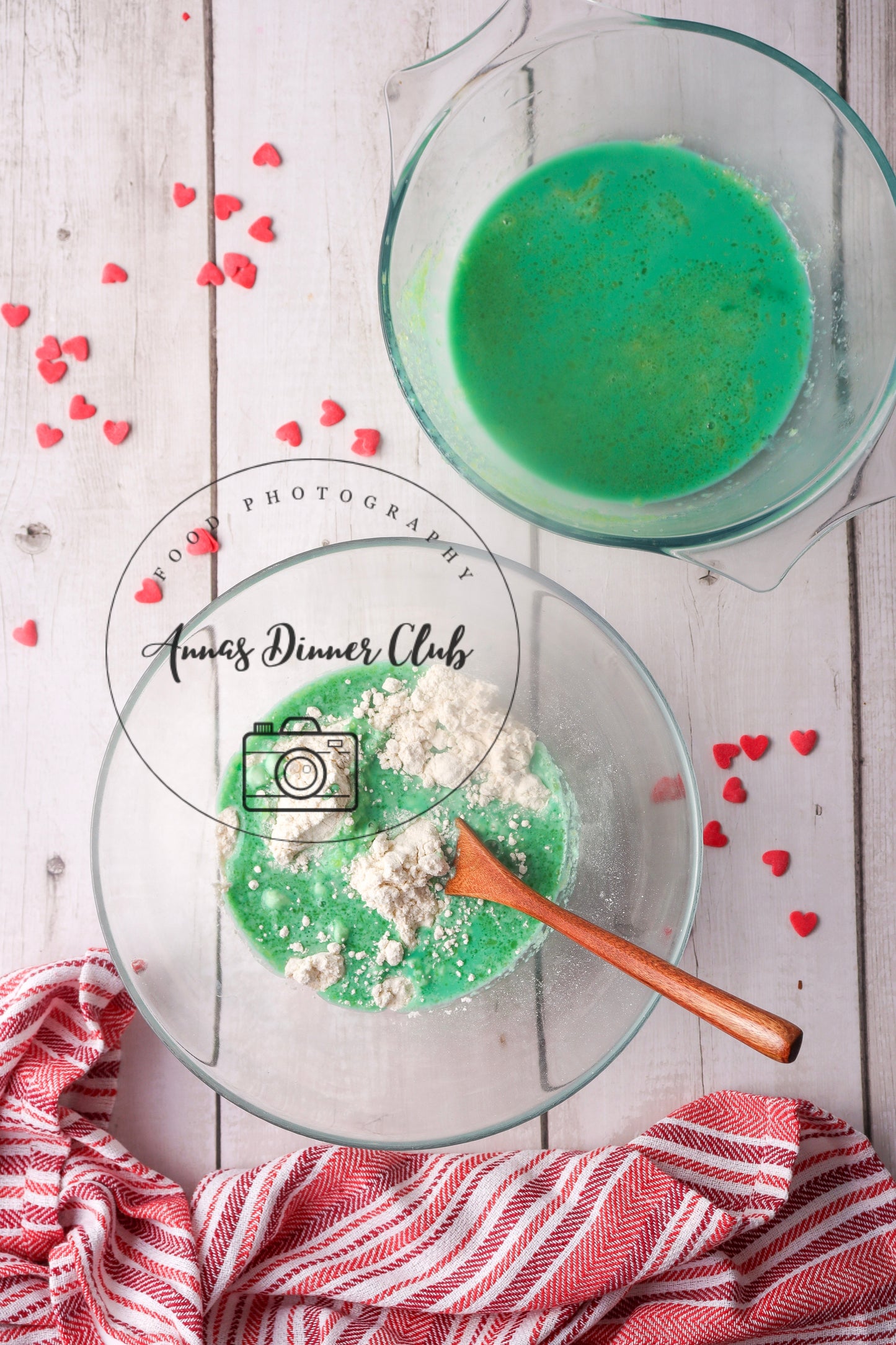 Grinch soufflé pancakes  - exclusive set