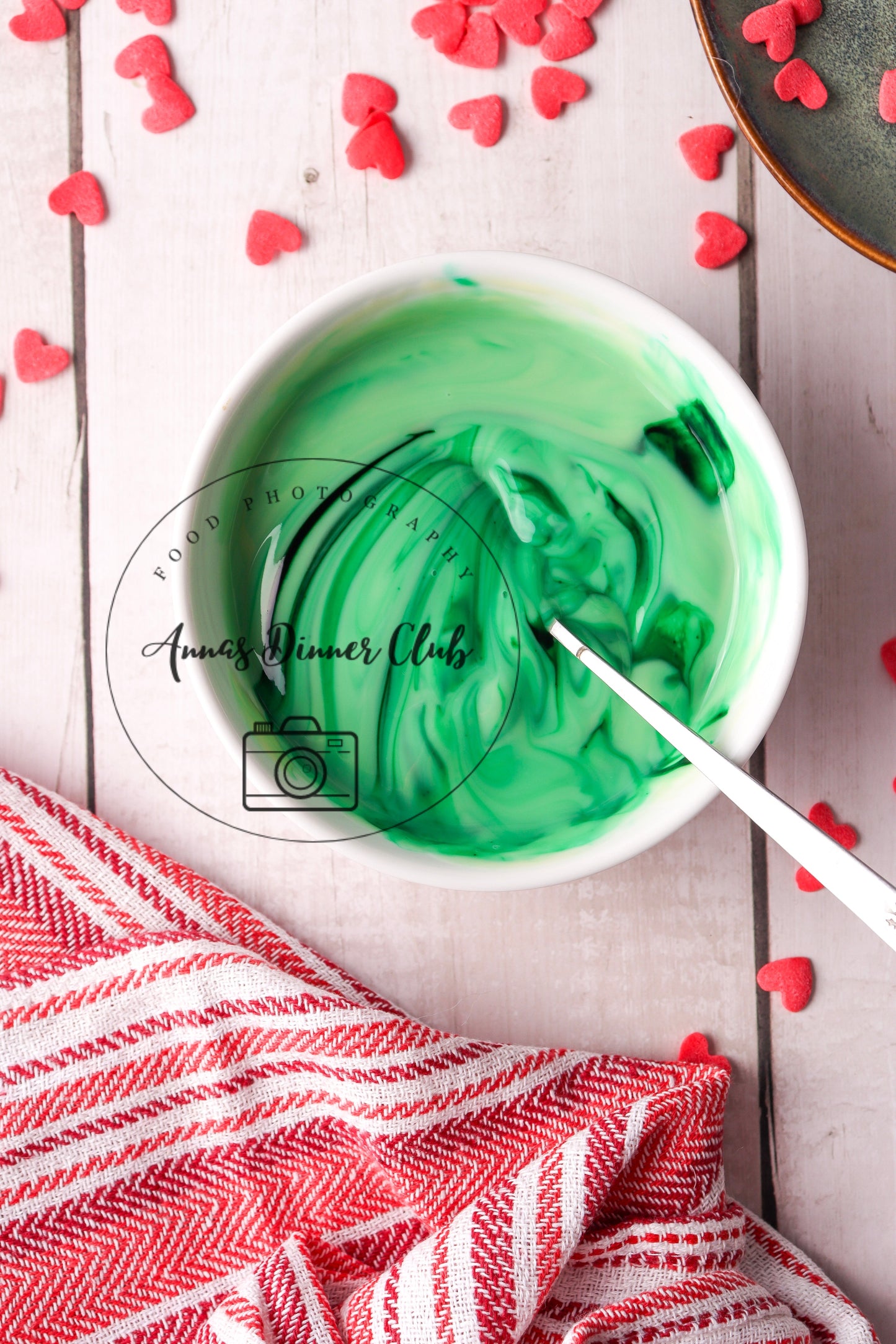 Grinch soufflé pancakes  - exclusive set