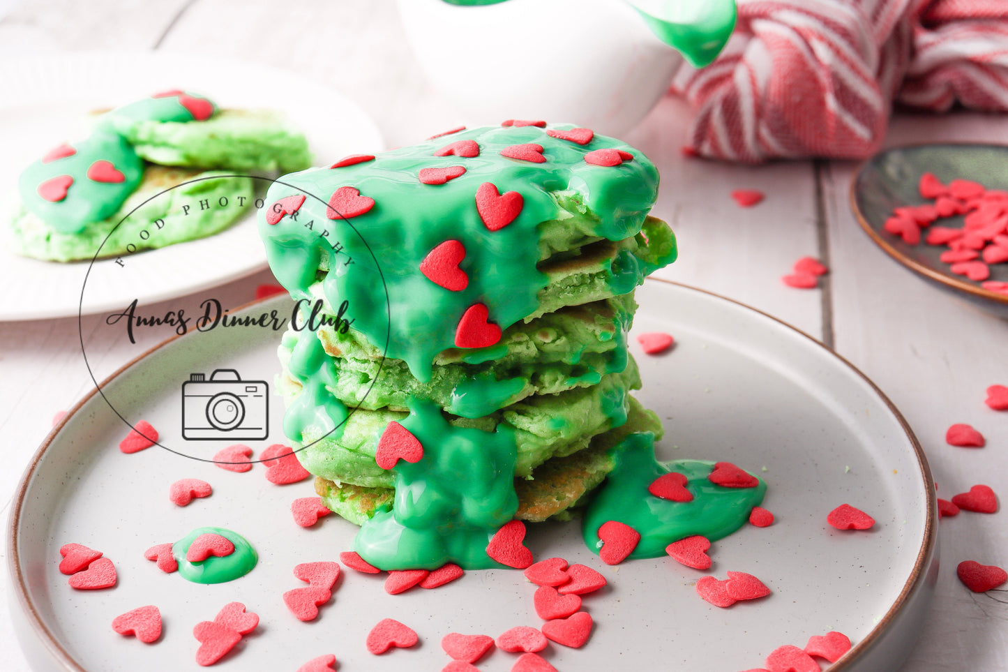 Grinch soufflé pancakes  - exclusive set