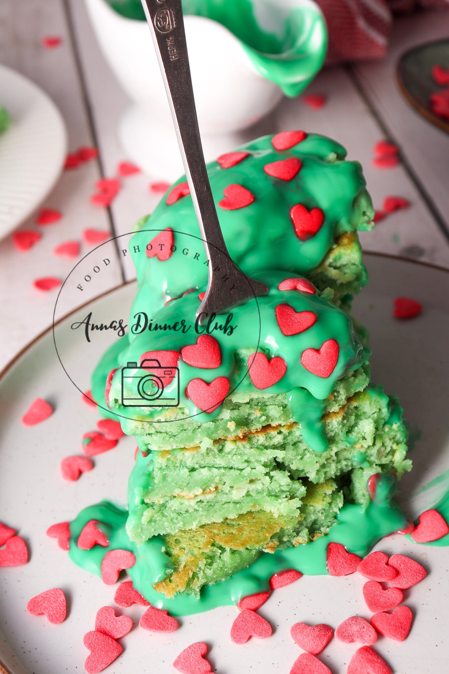 Grinch soufflé pancakes  - exclusive set