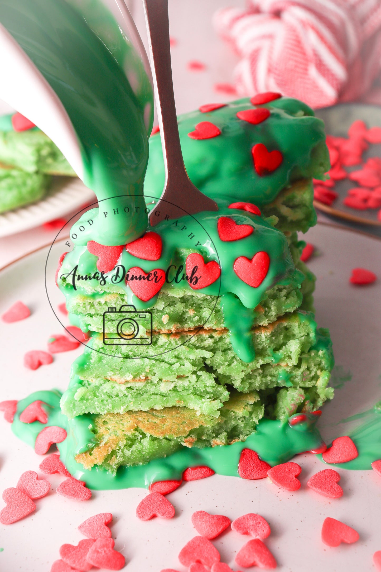 Grinch soufflé pancakes  - exclusive set