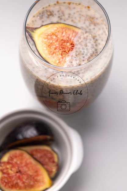 Chia pudding with figs PLR set