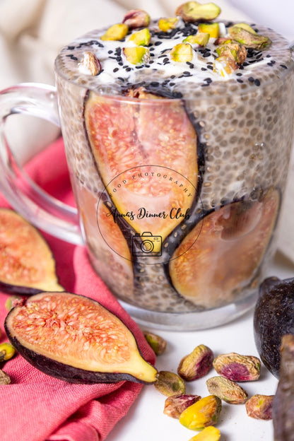 Chia pudding with figs PLR set