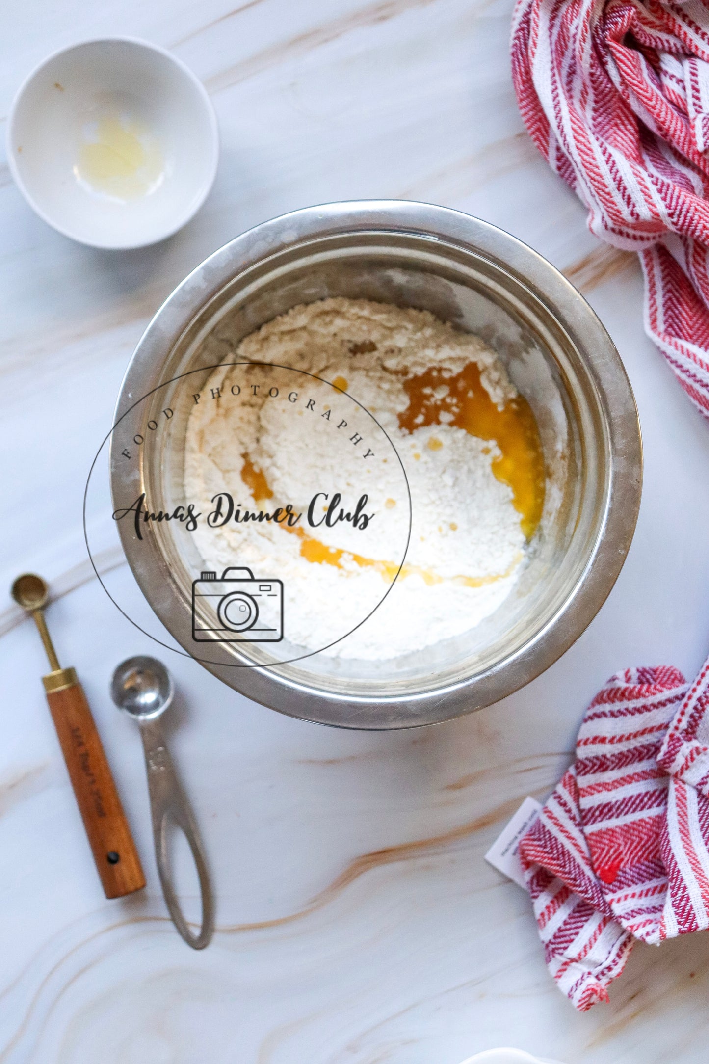 Valentine cinnamon rolls for two   - PLR set